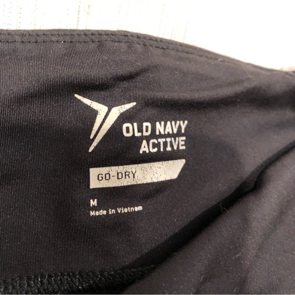 Old Navy Active Crop Legging - Picture 3 of 5